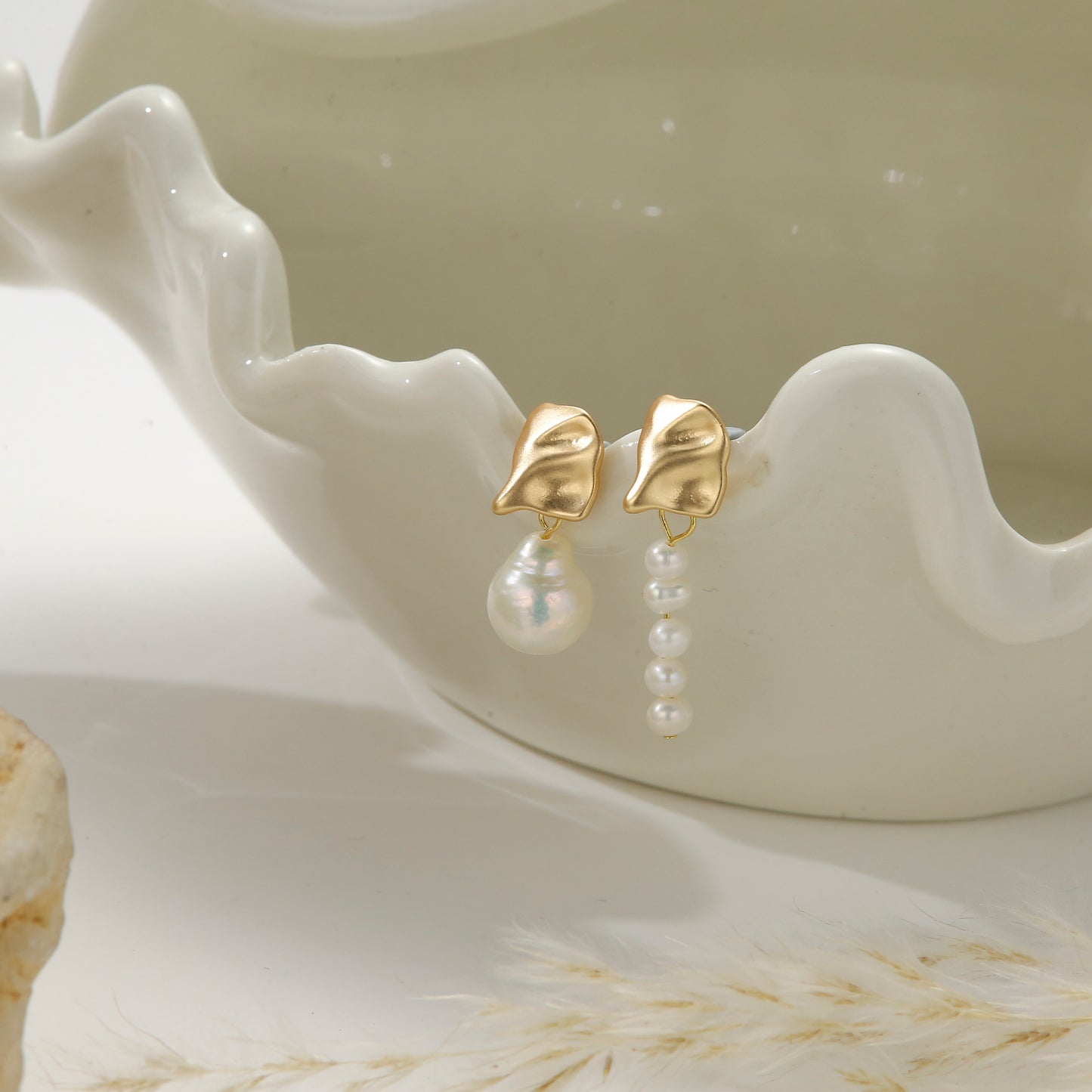 Freshwater Pearl Earrings – Baguette Crystal Drop