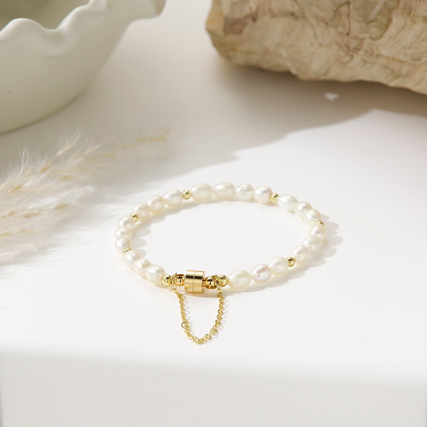Freshwater Pearls with Chain Detail Clasp – Linked Grace Bracelet