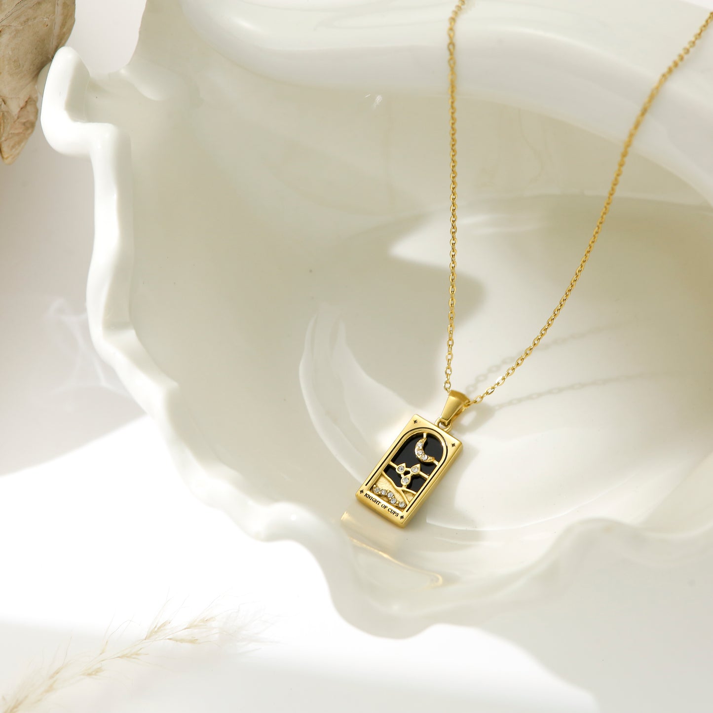 Tarot Necklace Gold Plated Stainless Steel - Knight of Cups