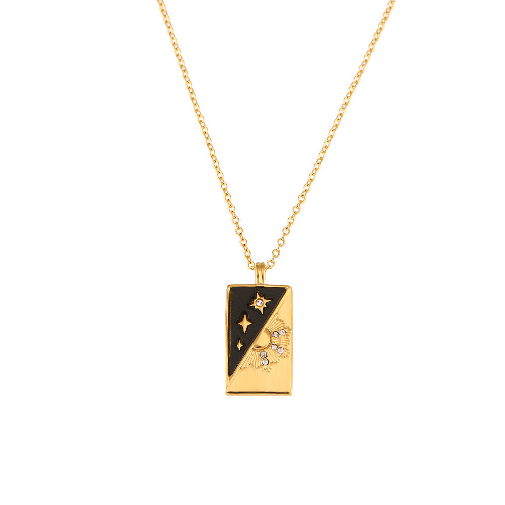 Tarot Necklace Gold Plated Stainless Steel - Black Star