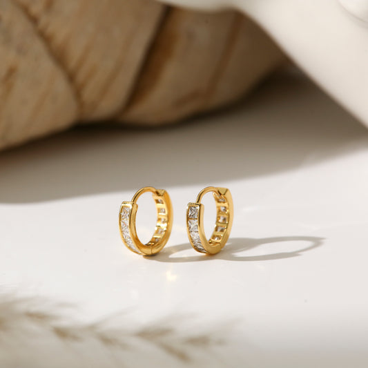 Earrings with Cutout Petal and Gold-Plated Silver Pin Hoop