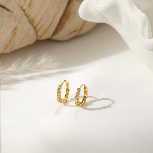Earrings with Petal Design and Gold-Plated Silver Pin Hoop