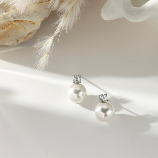 Pearl Stud Earrings with Diamonds – Classic Solitaire Drop